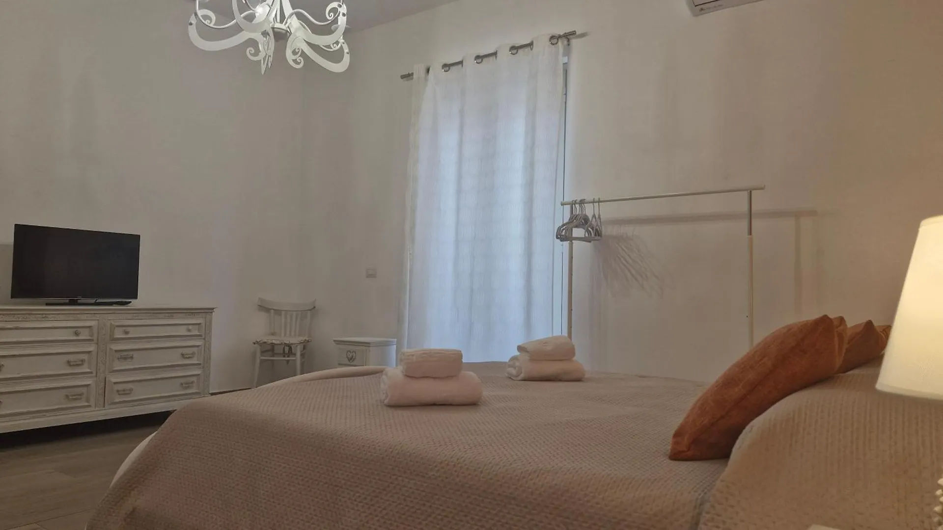 Casa Vacanze Sul Corso Giarre Apartment