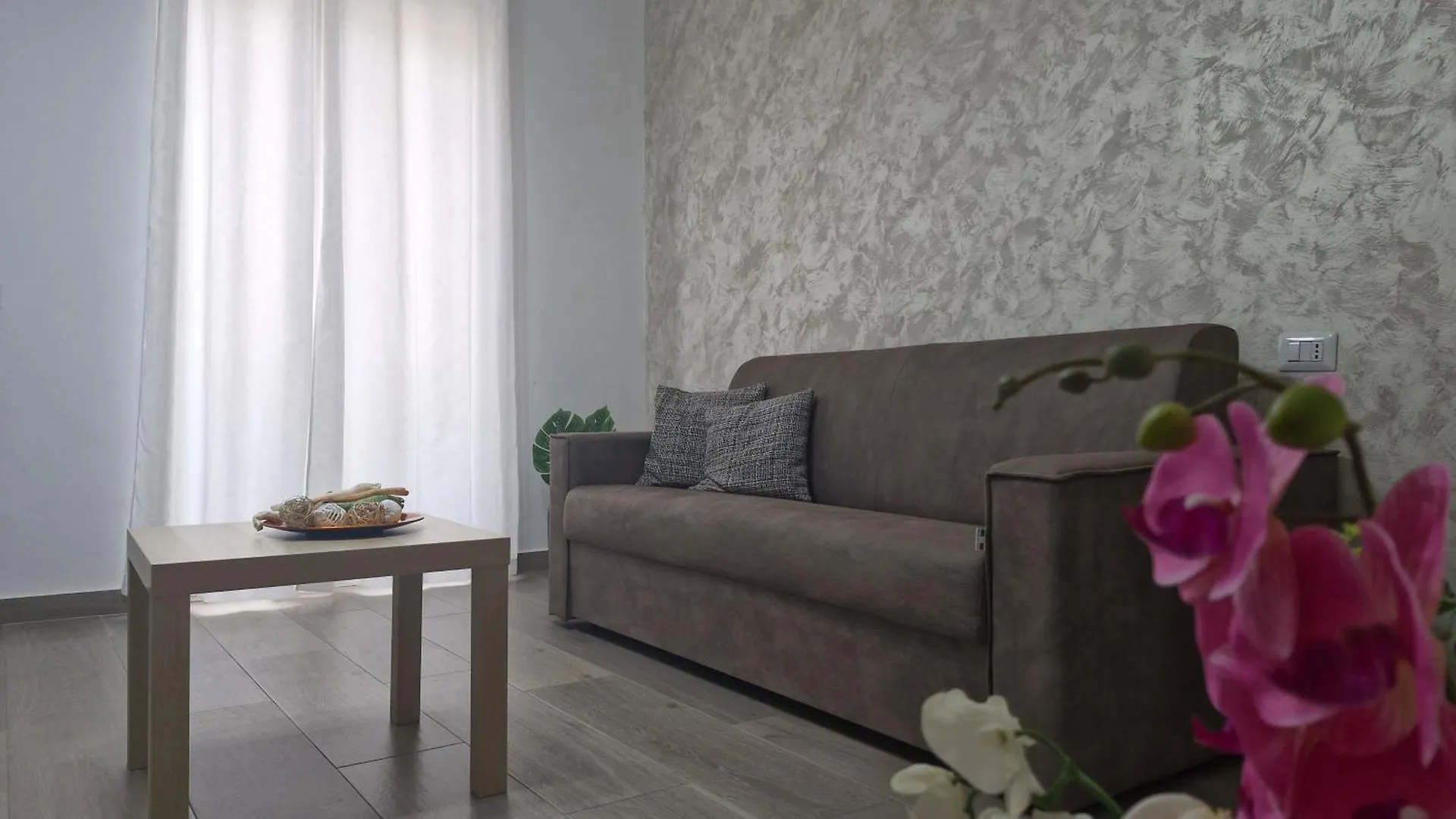 Casa Vacanze Sul Corso Giarre 0*,